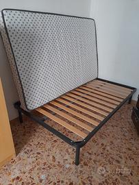 rete a doghe e materasso