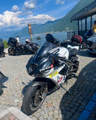 Daytona 675 R