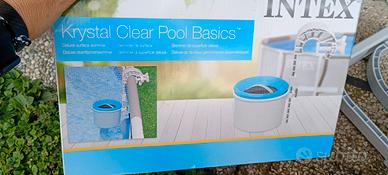 skimmer di superficie per piscine