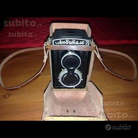 Macchina fotografica antica