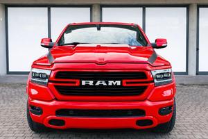 Dodge RAM 1500 5.7 HEMI E-torque V8 2021