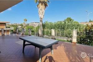 Appartanvilla 60mq con terrazza a Fondachello