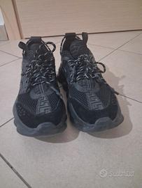versace chain reaction