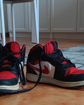 Air Jordan 1 Mid 36.5
