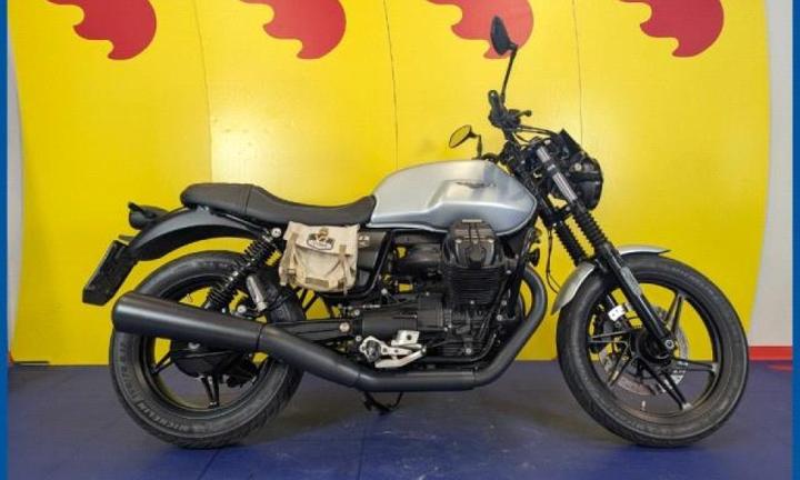 MOTO GUZZI V7 Garantita e Finanziabile