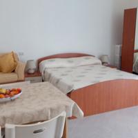 Camera arredata- centro arcore(mb)