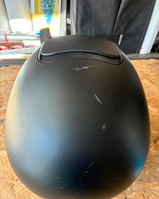 Casco shark row