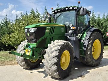 John Deere 6210 r