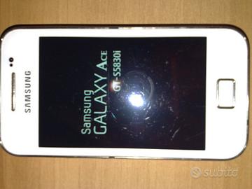 Samsung Galaxy Ace GT-S5830i smartphone