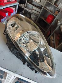 Faro fiat grande punto evo 2011