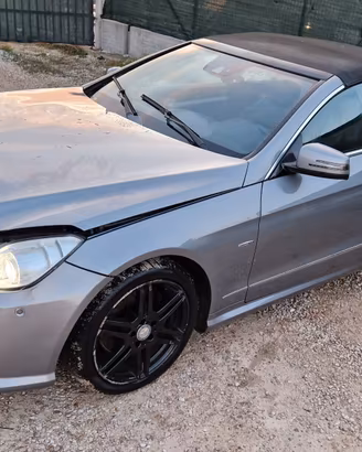 Mercedes E220 sport cabrio anno 2012 per ricambi (