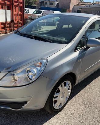 OPEL Corsa 1.2 3 porte Sport senza nessun lavoro