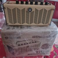 amplificatore  chitarra THR5 yamaha scatolo+scontr