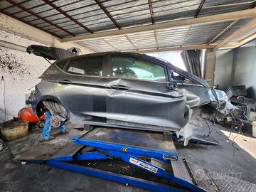 TUTTI RICAMBI FORD FOCUS FIESTA CMAX SMAX MONDEO