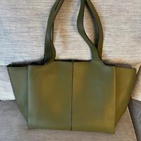 Borsa capiente color verde militare