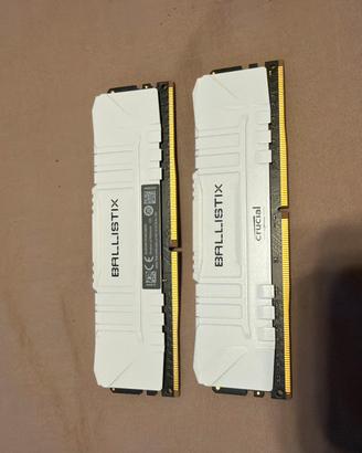 Crucial Ballistix White 16GB DDR4-3000 CL15