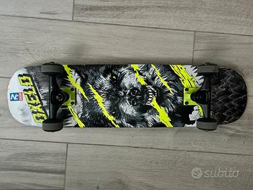 Skateboard oxelo mid 500 lupo