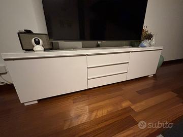 Mobiletto tv BESTA IKEA