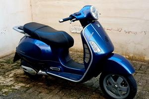 Vespa Granturismo 2003
