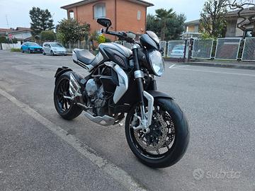 MV Agusta Dragster 800