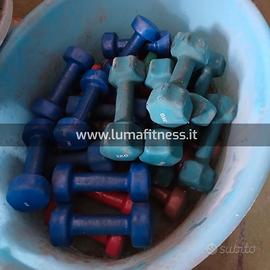 kit manubri usati per corsi fitness