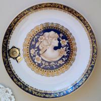 Piatto in porcellana e decorazioni in oro Limoges