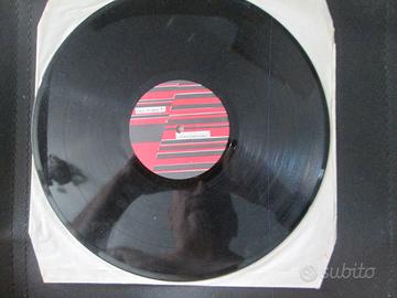 THE CLASH BOOTLEG LIVE "LONDONDERRY" doppio 33"