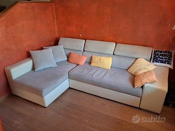Divano estraibile con chaise loungue
Chess lon