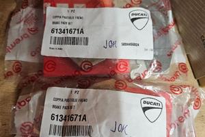 PASTIGLIE BREMBO OM STREETFIGHTER/PANIGALE V4 2025