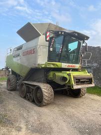 mietitrebbia claas 600