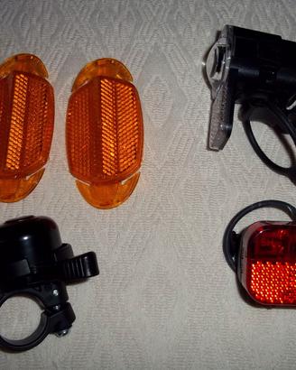 Faretti luci, campanello e catarinfrangenti bici.