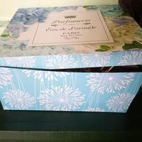 scatola vari personaggi bimbo