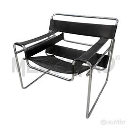 POLTRONA TIPO WASSILY