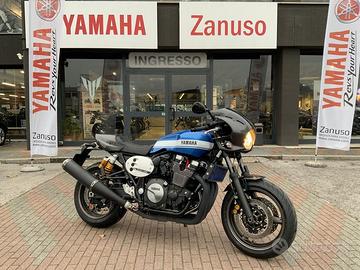 Yamaha XJR 1300