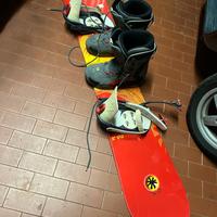 Snowboard e Scarponi