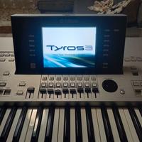 Yamaha Tyros 3