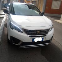PEUGEOT 5008 1,5 HDI 130 CV,km58000 originali
