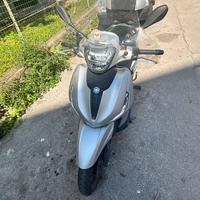 Piaggio Beverly 300 s