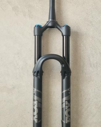 forcella FOX 38 float Performance nuova 