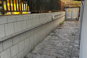 Posto moto area privata con cancello via Solfatara
