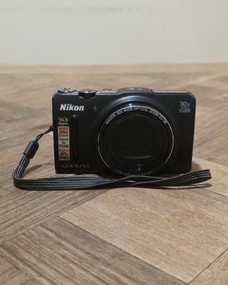Nikon Coolpix S9700