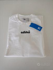 t-shirt Adidas 