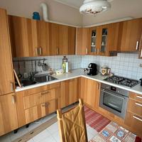 Cucina completa + tavolo e sedie