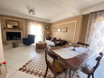 Appartamento 200MQ+DUE Box+DUE Posti Auto MAV287