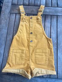 Salopette in velluto senape, cinque anni