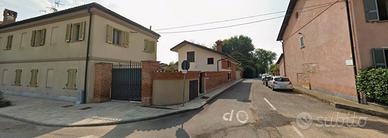 Monolocale con SPESE COMPRESE - zona SERVITA