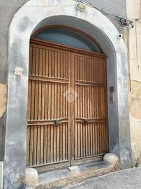 2 LOCALI A TRAPANI