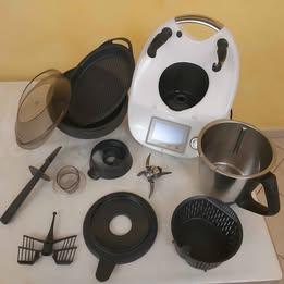 Bimby TM 5 completo di accessori + extra