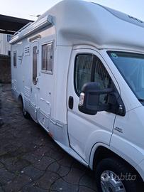 Camper semi-integrale ARCA modello P680LSX