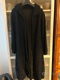 PELLICCIA NERA DI ASTRAKAN